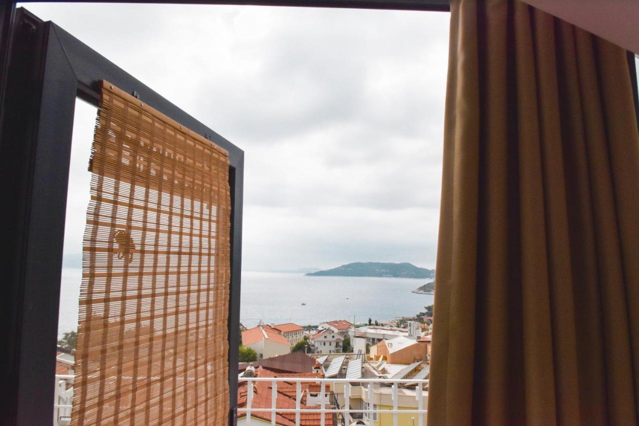 Smyrna Pansiyon Kaş Buitenkant foto